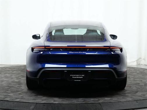 2023 Porsche Taycan Turbo
