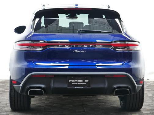 2024 Porsche Macan AWD