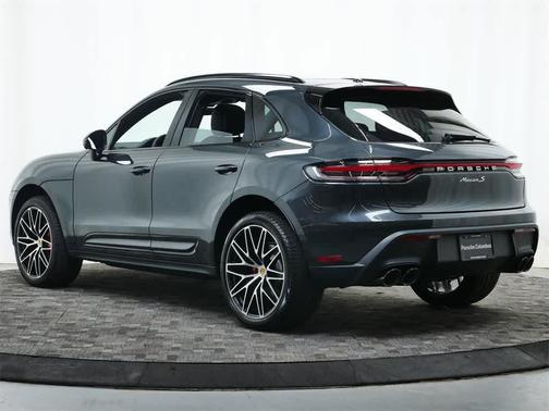 2025 Porsche Macan S