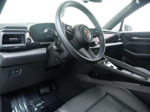 2024 Porsche Macan Macan Electric 4