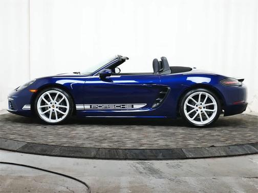 2024 Porsche 718 Boxster Style Edition