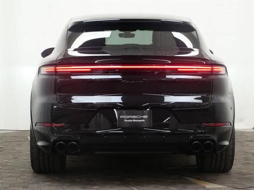 2025 Porsche Cayenne Cayenne S E-Hybrid
