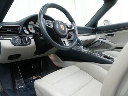 2017 Porsche 911 Turbo