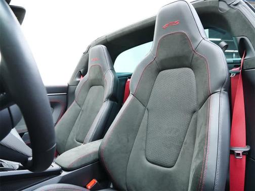 2025 Porsche 911 Targa 4 GTS