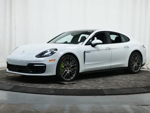 2023 Porsche Panamera AWD