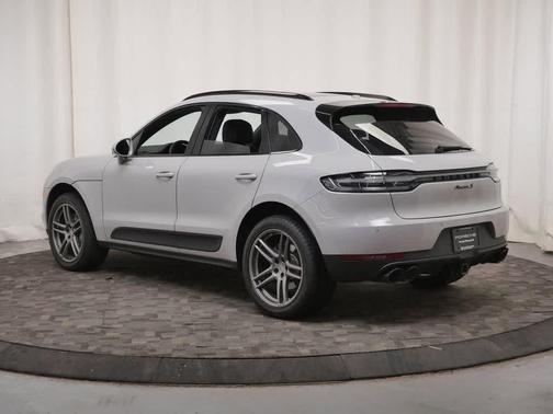 Beige 2020 Porsche Macan Macan