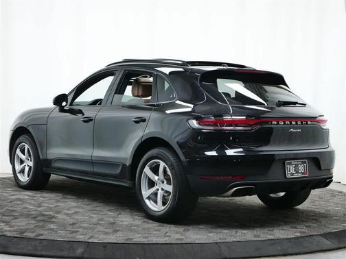 2021 Porsche Macan AWD