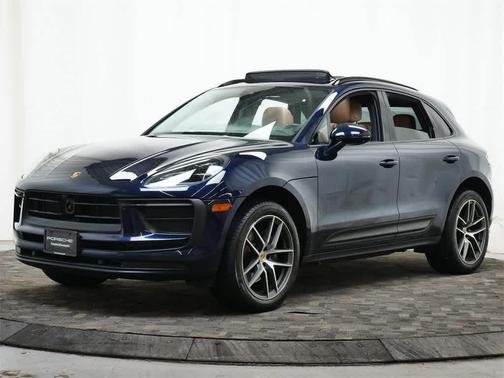 2023 Porsche Macan T