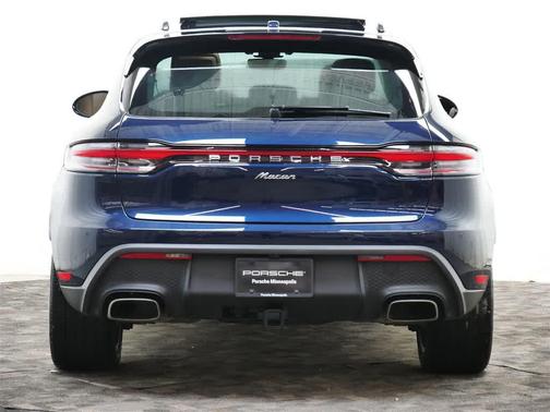 2023 Porsche Macan T