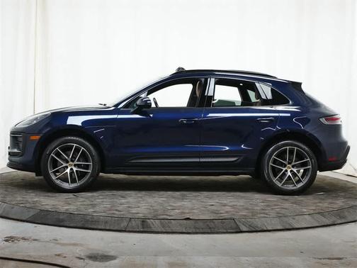 2023 Porsche Macan T