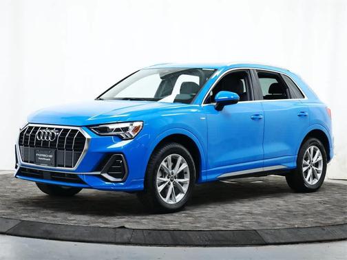2023 Audi Q3 Premium 45 TFSI S line quattro Tiptronic