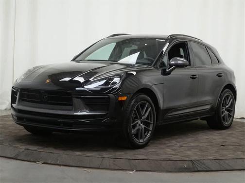 2025 Porsche Macan T