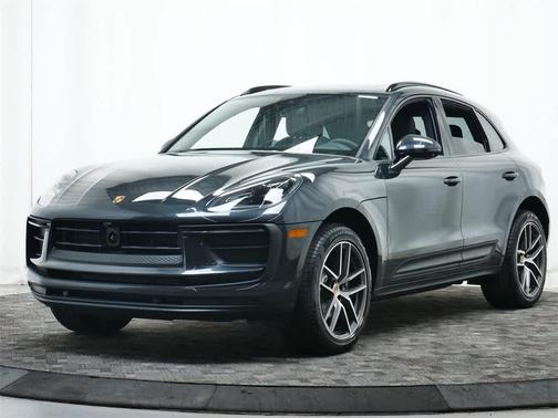 2025 Porsche Macan AWD