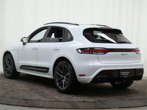 2026 Porsche Macan T