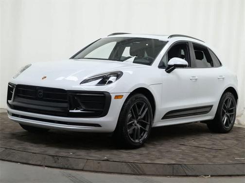2026 Porsche Macan T