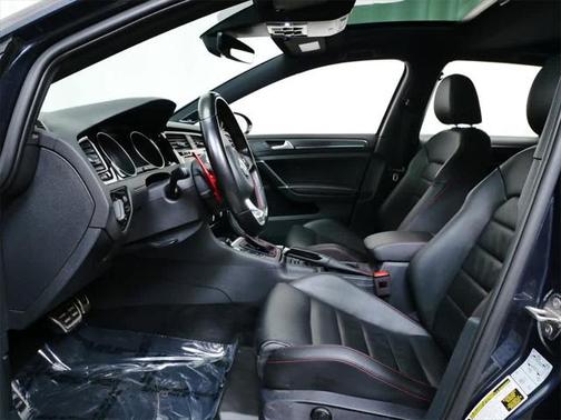 2018 Volkswagen Golf GTI 2.0T S 4-Door