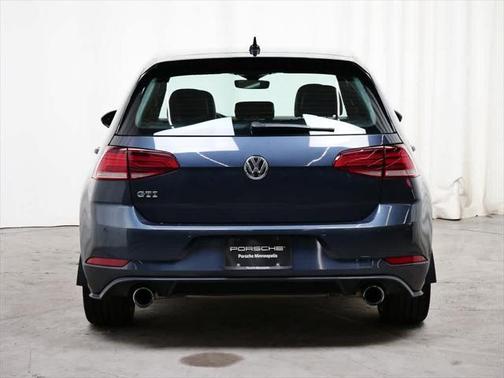 2018 Volkswagen Golf GTI 2.0T S 4-Door