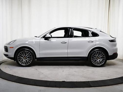 2021 Porsche Cayenne Coupe AWD