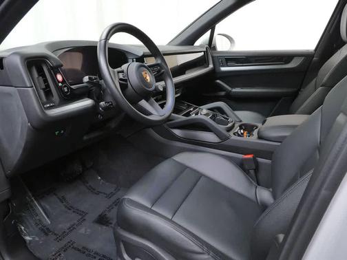 Gray 2024 Porsche Cayenne Cayenne