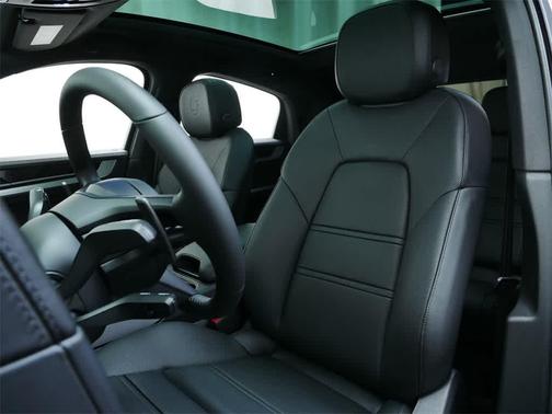 2026 Porsche Cayenne Cayenne E-Hybrid