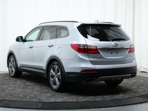 2015 Hyundai SANTA FE GLS