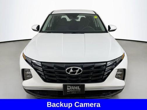 2023 Hyundai TUCSON SE