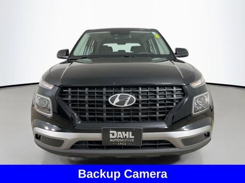 2023 Hyundai VENUE SE