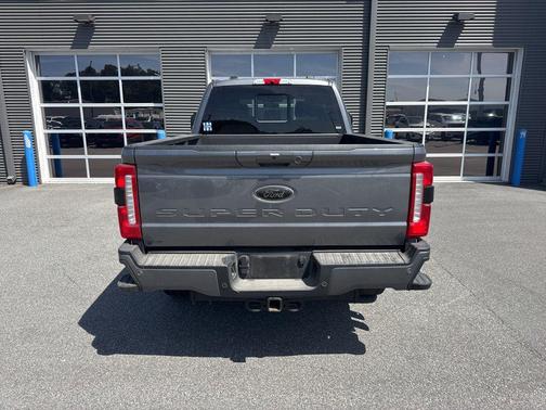 Carbonized Gray Metallic 2024 Ford F-250 Lariat