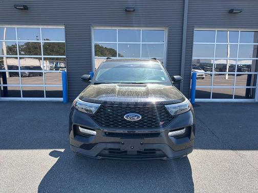 Agate Black Metallic 2022 Ford Explorer ST