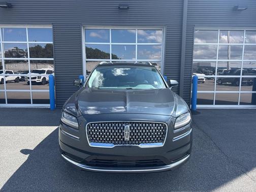 2021 Lincoln Nautilus Reserve