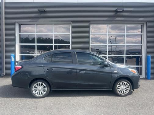 2024 Mitsubishi Mirage G4 LE