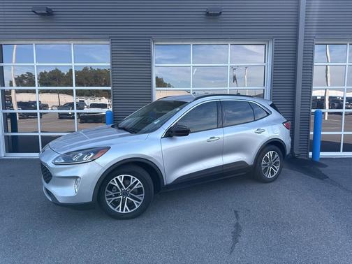 2020 Ford Escape SEL