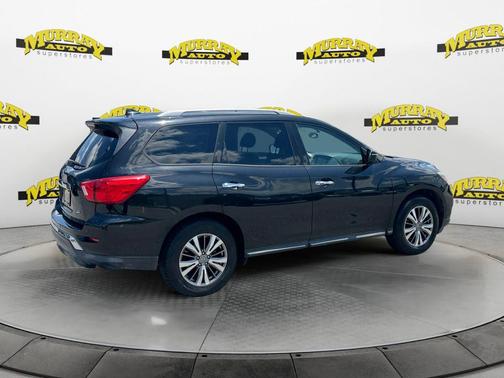 Magnetic Black Pearl 2019 Nissan Pathfinder SV