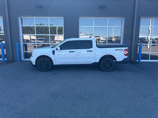 2023 Ford Maverick XLT