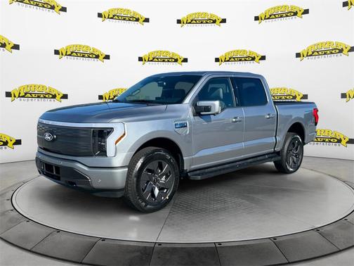 2025 Ford F-150 Lightning LARIAT