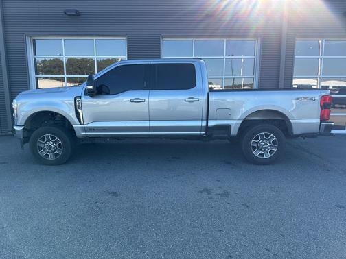 2024 Ford F-350 Lariat