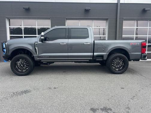 2024 Ford F-250 Platinum