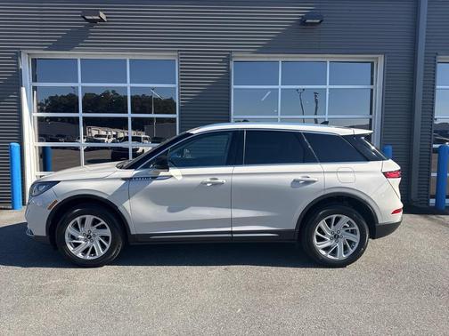 2021 Lincoln Corsair Standard