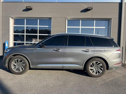 2021 Lincoln Aviator Standard