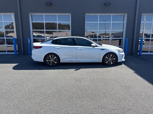 2016 Kia Optima SXL Turbo