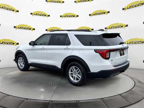 2026 Ford Explorer Active w/200A Pkg
