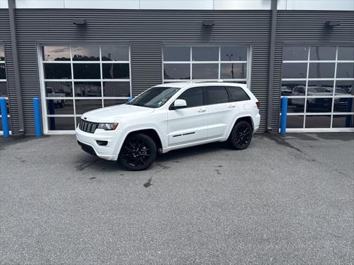 2021 Jeep Grand Cherokee Laredo