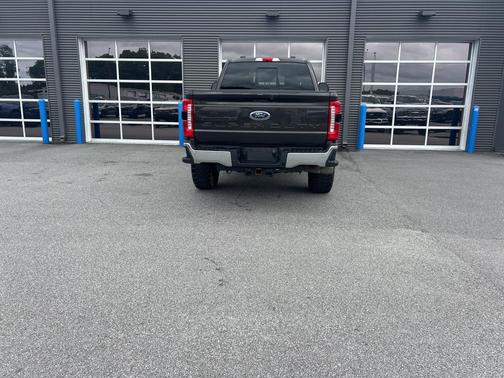 2024 Ford F-350 Lariat