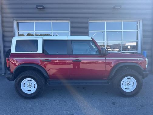 2025 Ford Bronco Heritage Edition