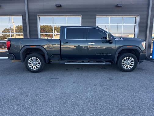 2021 GMC Sierra 2500 Denali