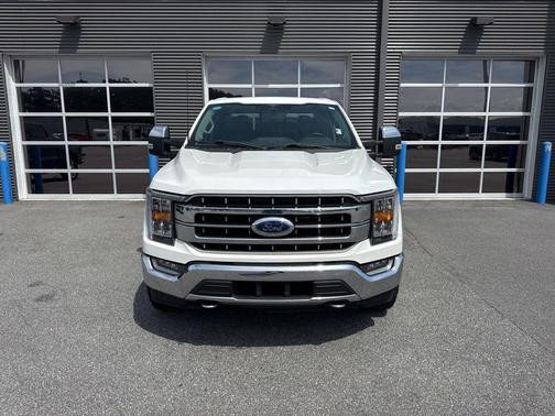 Star White Metallic Tri-Coat 2023 Ford F-150 Lariat