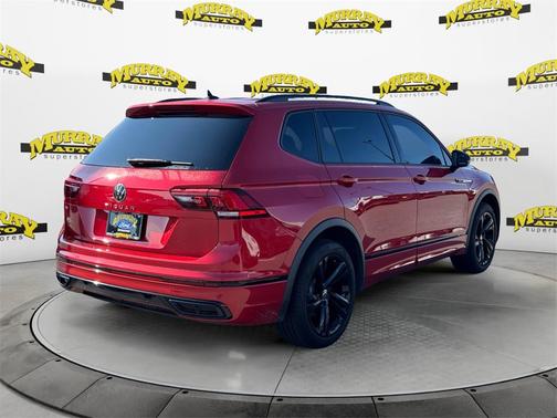 2024 Volkswagen Tiguan 2.0T SE R-Line Black