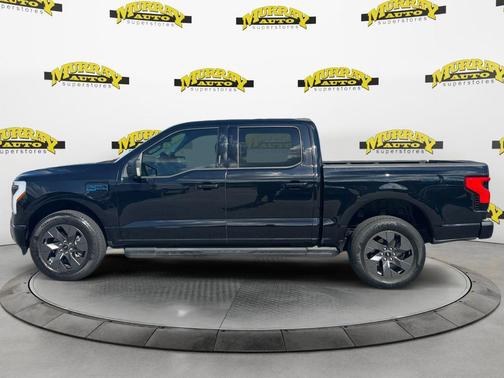 Agate Black Metallic 2024 Ford F-150 Lightning Flash