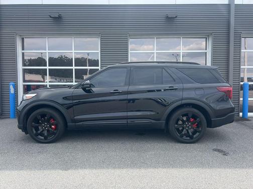 Agate Black Metallic 2023 Ford Explorer ST