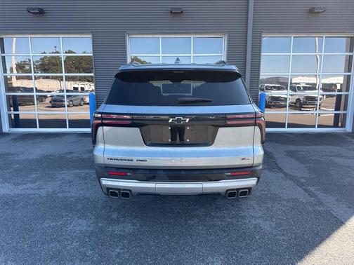 2025 Chevrolet Traverse AWD Z71
